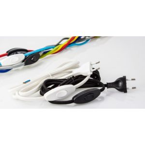 כבל+מפסק+תקע - כבל 4 מטר עם תקע (ללא מפסק) בצבע לבן